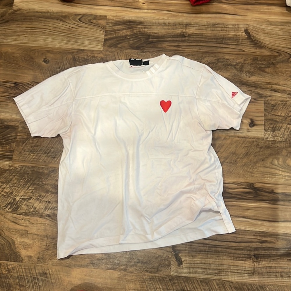 IVY Park white t shirt with hearts L red adidas